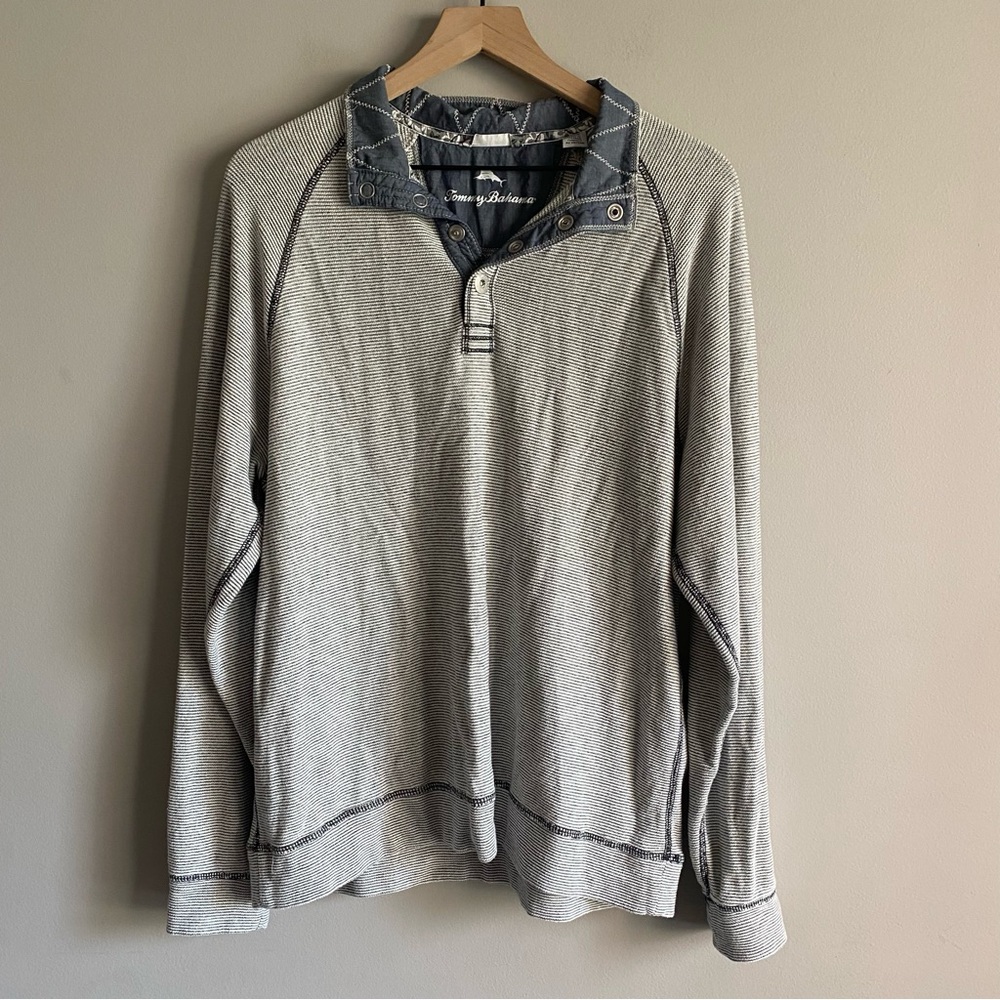 Tommy Bahama Blue & White Textured Stripe Snap Close Long Sleeve Pullover EUC